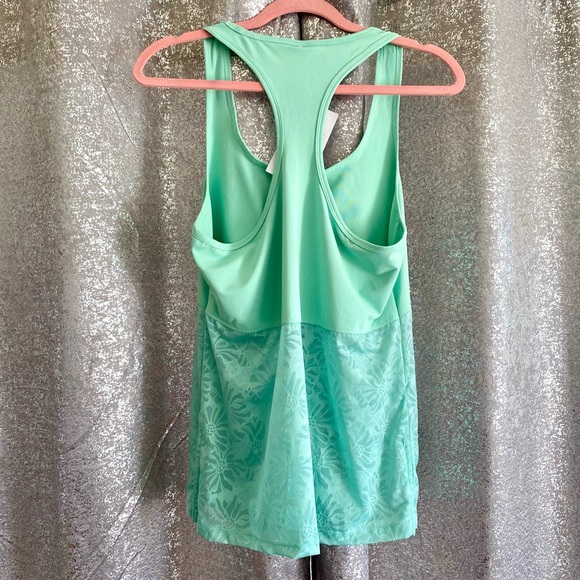 Mint Green Fabletics Tank 💚 - Picture 2 of 6
